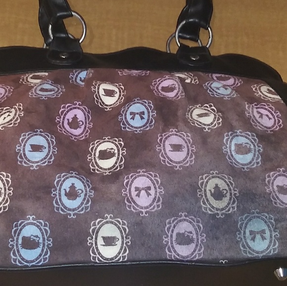 Sanrio Hello Kitty purse - Picture 5 of 7